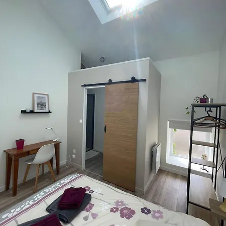 Prázdninový dům Maison Les Iris - 2 Et 2 Salles De Bain - 2 A 4 Personnes - Futuroscope *