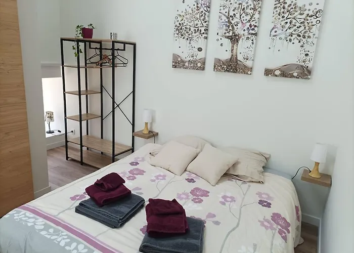 Maison Les Iris - 2 Et 2 Salles De Bain - 2 A 4 Personnes - Futuroscope Holiday home Avanton